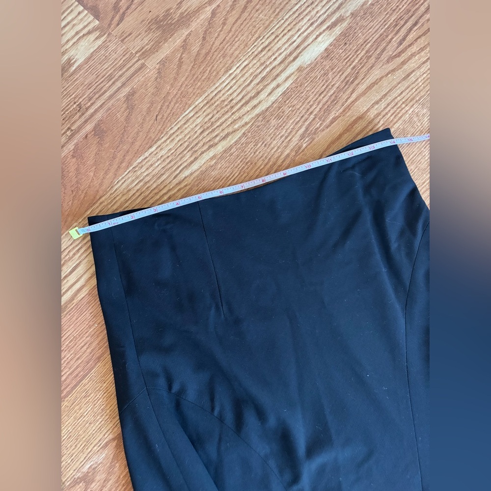 Elevenses Asymmetrical Black Skirt – Size 2 – Anthropologie – Flowy & Sculptural - Picture 4 of 6